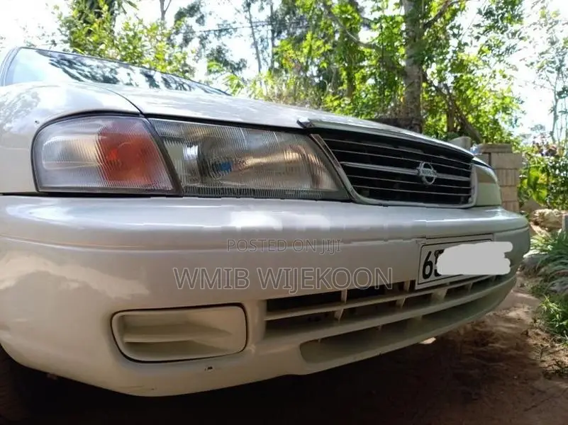 Nissan Sunny FB14 1997