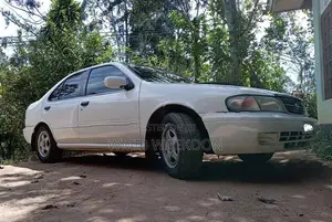 Nissan Sunny FB14 1997