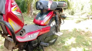 TVS XL 100 2017