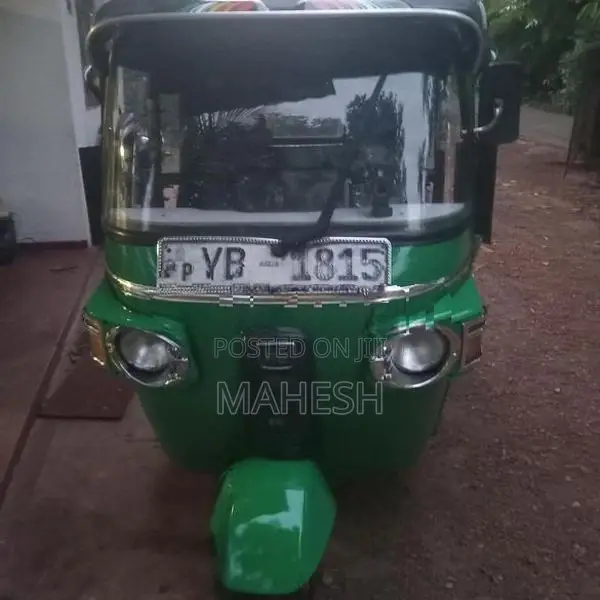 Bajaj RE 2010
