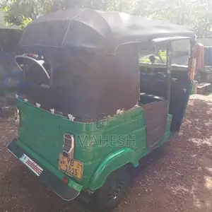 Bajaj RE 2010