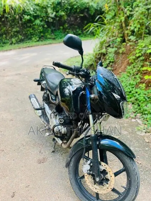 Bajaj Pulsar 150 2016