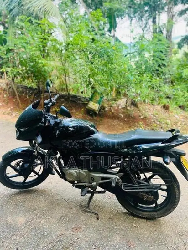 Bajaj Pulsar 150 2016