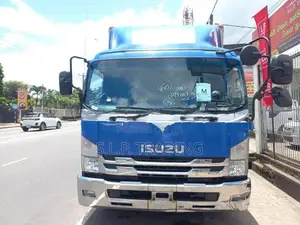 Isuzu Forward WING BODY MANUAL 2016