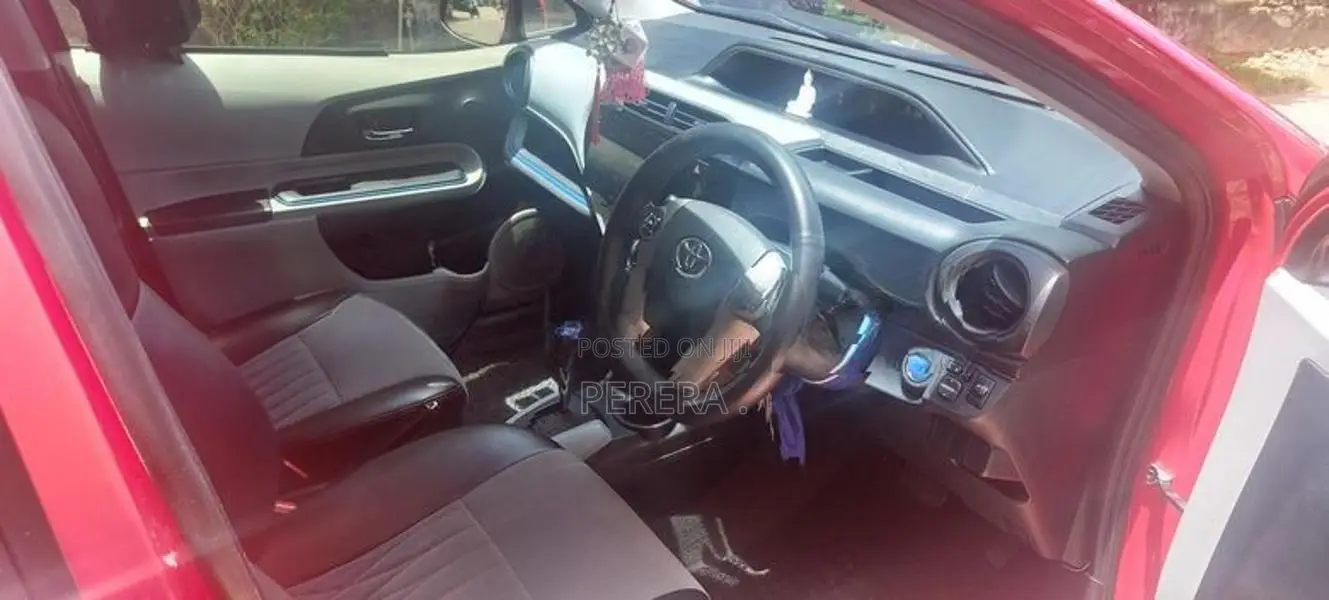Toyota Aqua 2014