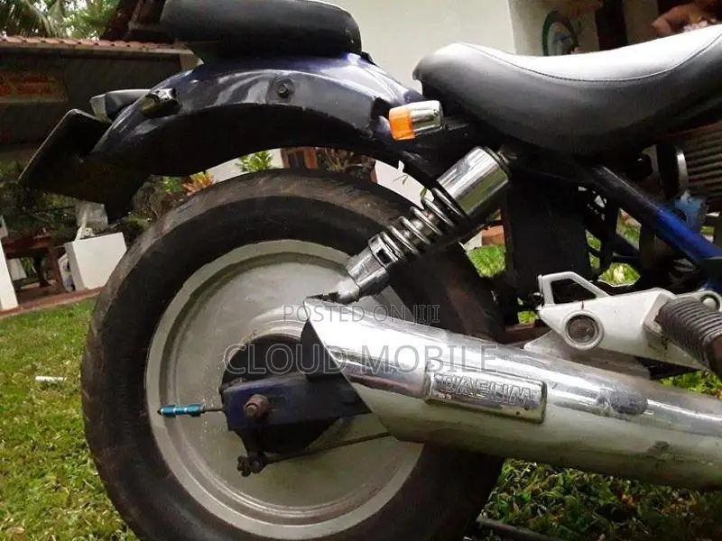 Daelim - VT125 1998
