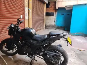 TVS Apache RTR 200 2017