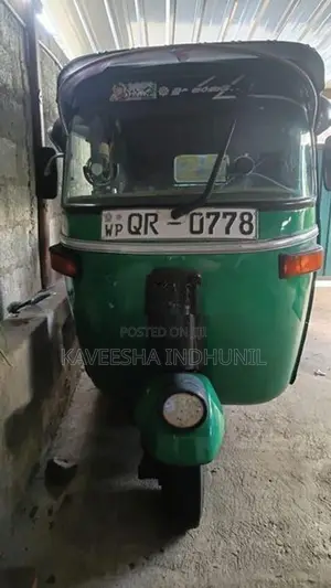 Bajaj RE 2008