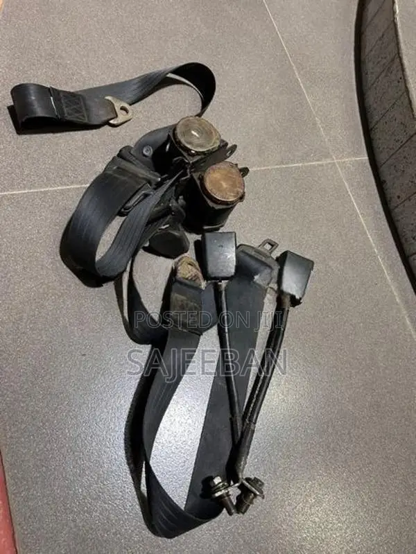 Throttle Body / Seat Belts
