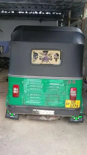 Bajaj RE 2008