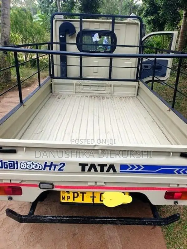 Tata Dimo Batta 2012