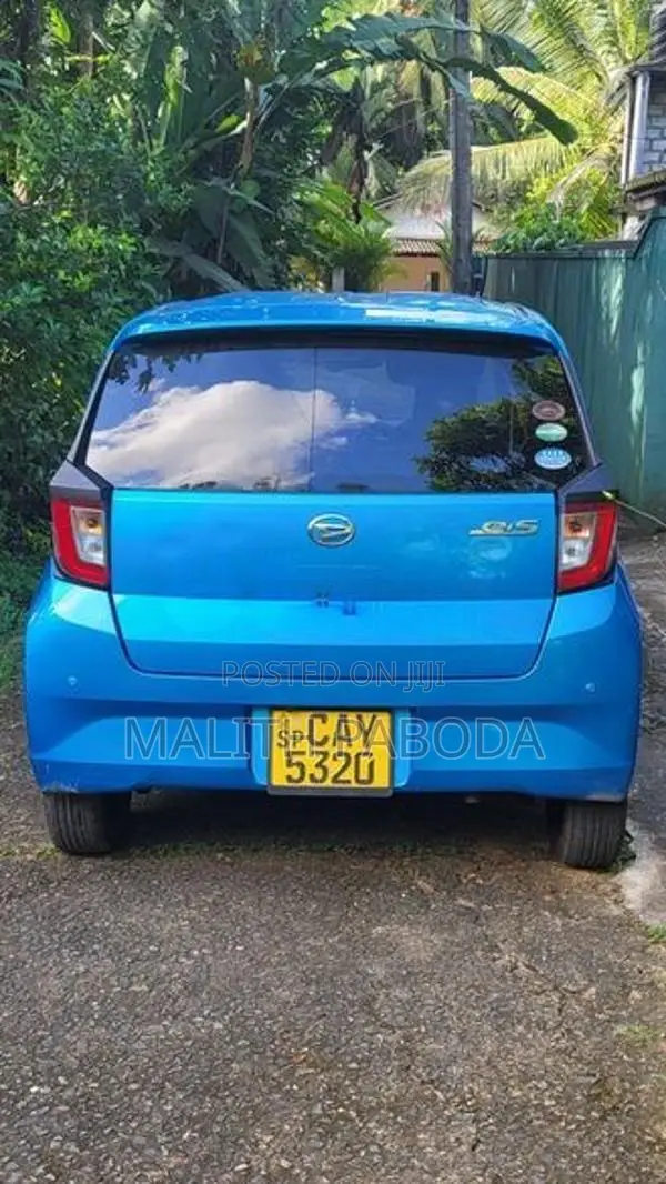 Daihatsu Mira 2017
