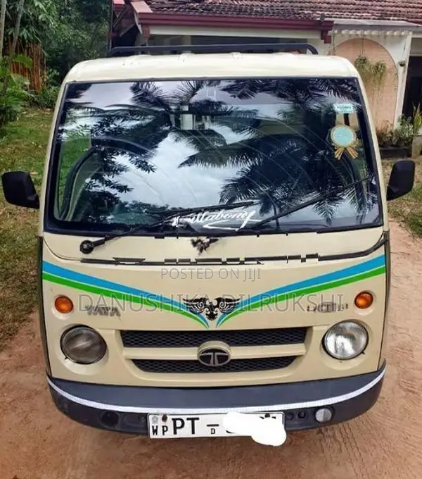 Tata Dimo Batta 2012