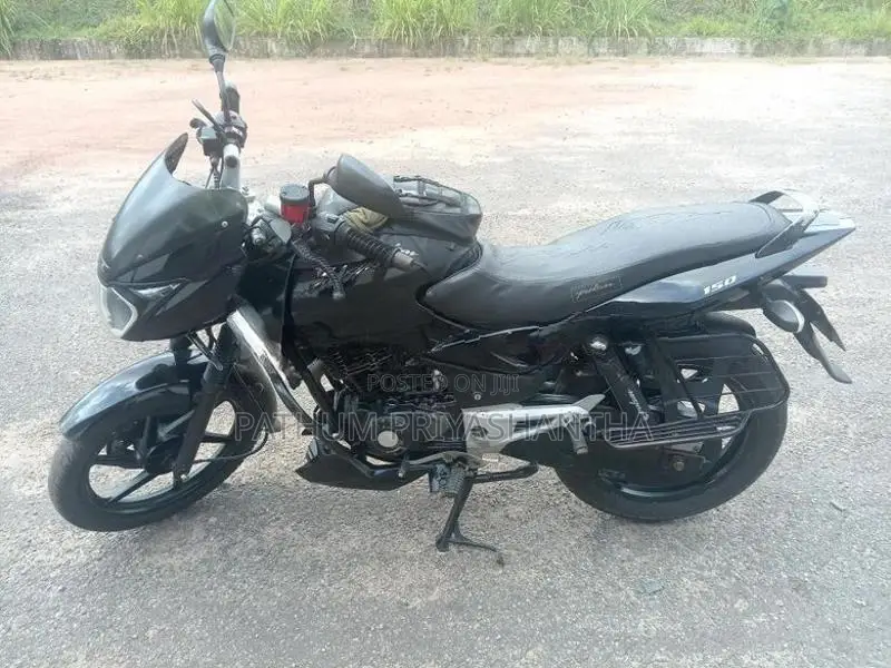 Bajaj Pulsar 150 2011