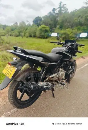 Bajaj Pulsar 150 2015