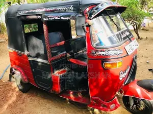 Bajaj RE 2008