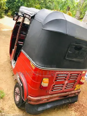 Bajaj RE 2008