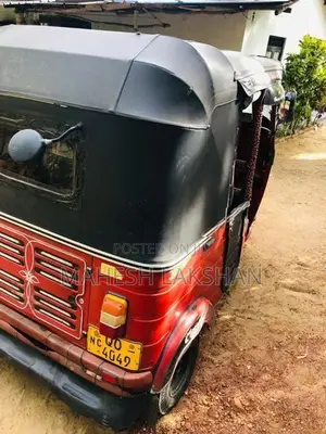 Bajaj RE 2008