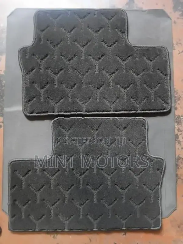 Toyota Raize 2026 Japan Carpets Set