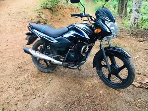 TVS Metro 2015