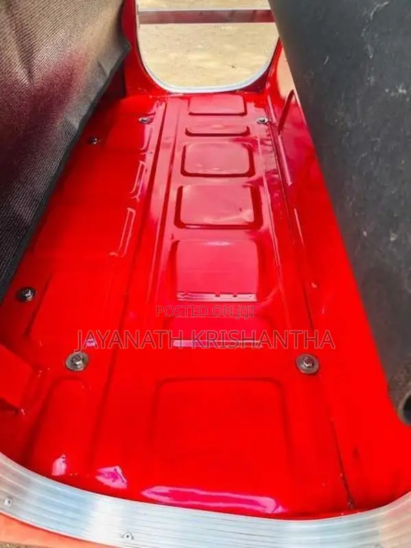 Bajaj RE 2006