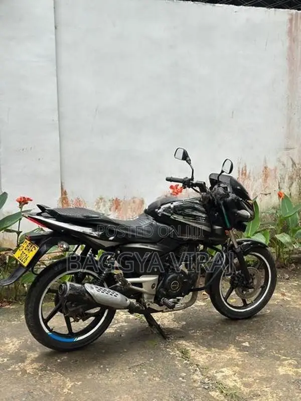 Bajaj Pulsar 150 2013