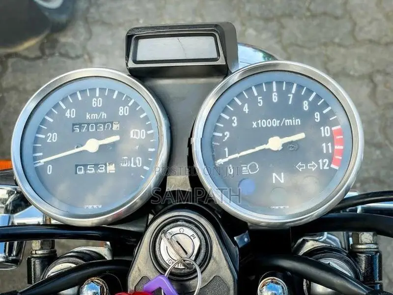 Suzuki GN 125 2018