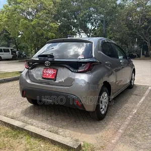 Toyota Yaris X 2023