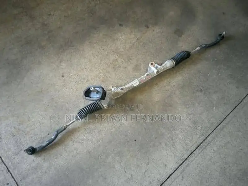 Nissan Tiida Steering Rack