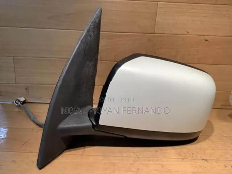Nissan X Trail NT31 Side Mirror