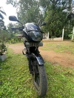 Bajaj Pulsar 150 2017