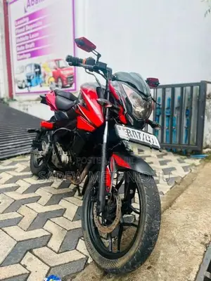 Bajaj Pulsar NS160 2018