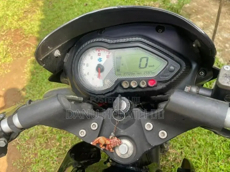 Bajaj Pulsar 150 2017