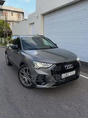 Audi Q3 S Line Vorsprung 2019