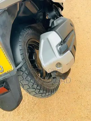 Suzuki Burgman 2019