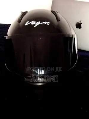 Brand New Vegas Full-face Helmet (Glossy Black)