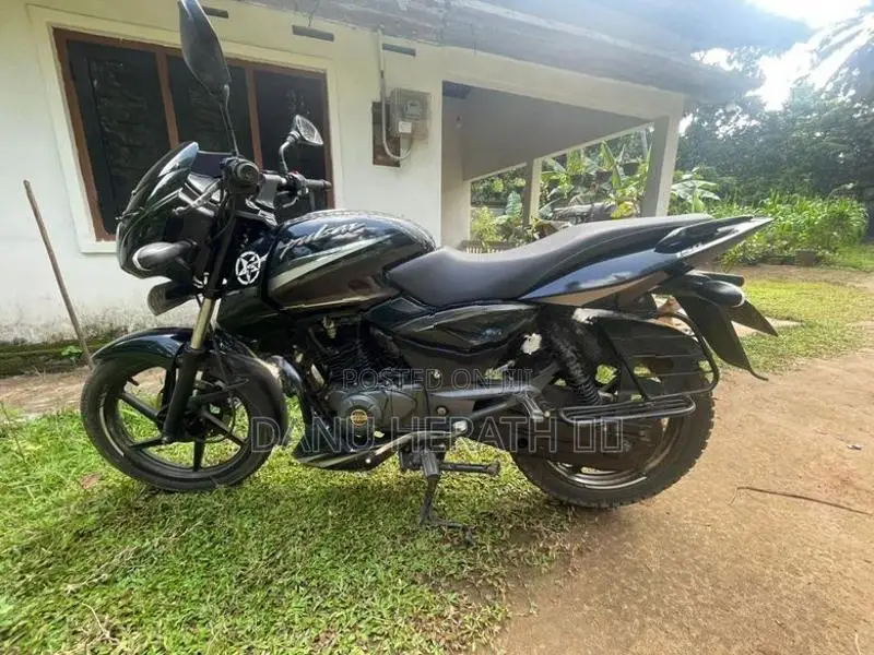 Bajaj Pulsar 150 2017