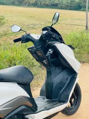 Suzuki Burgman 2019