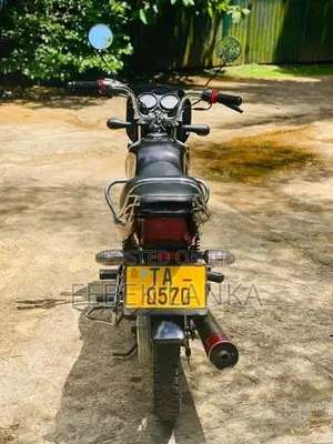 Bajaj CT100 2006