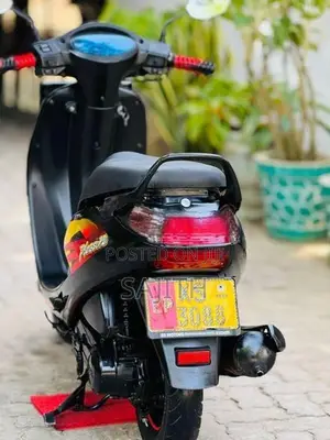 Hero Pleasure 100 2012