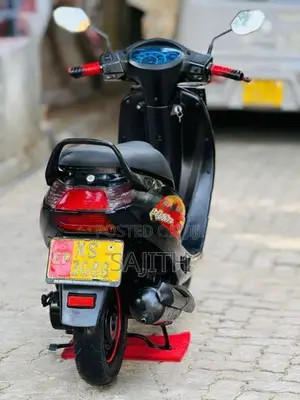 Hero Pleasure 100 2012