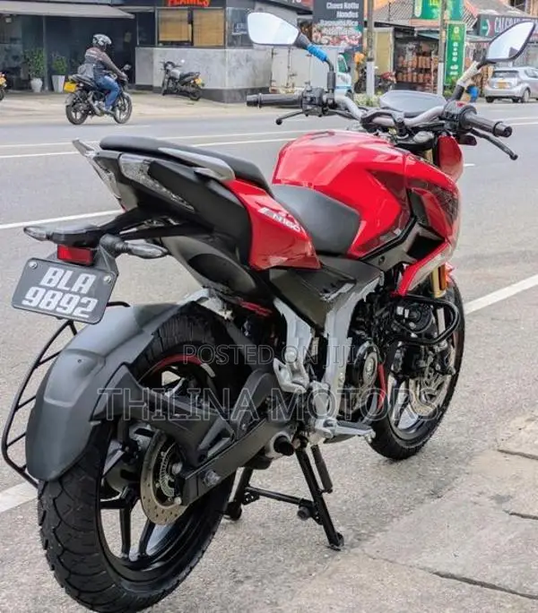 Bajaj Pulsar N160 2026
