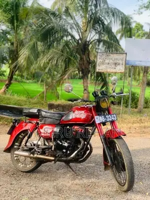 Honda CD 125 Red 1980