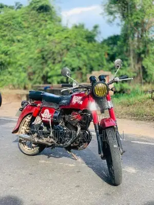 Honda CD 125 Red 1980