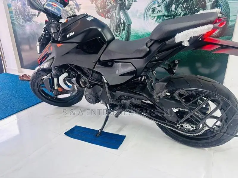 KTM Duke 250 2026