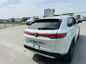 Honda Vezel Z Premium 2026