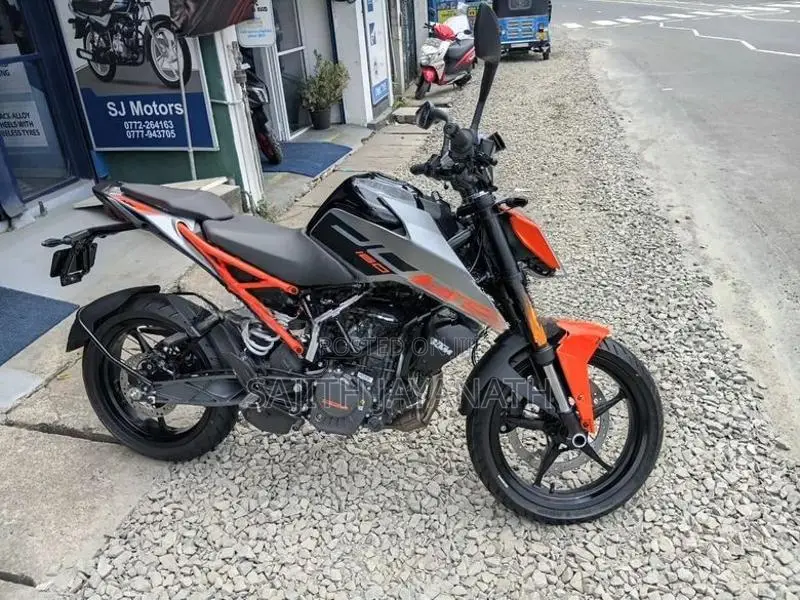 KTM Duke 160 2026