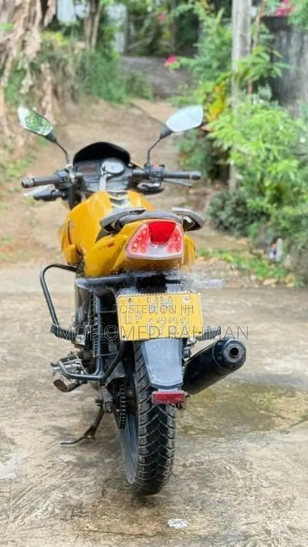 TVS Apache RTR 180 2011