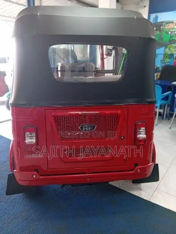 Bajaj RE 2026