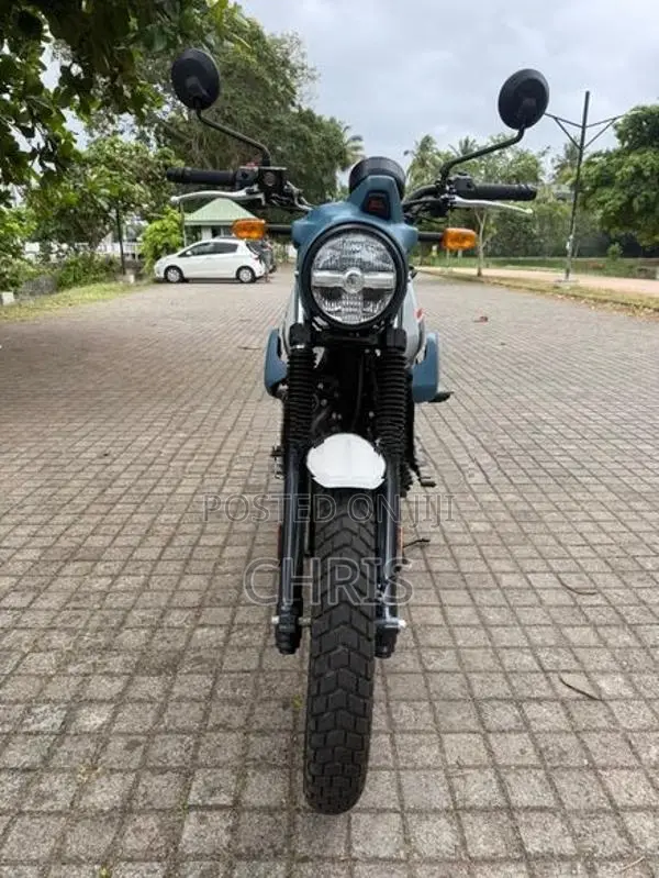 Royal Enfield Scram 440 2026